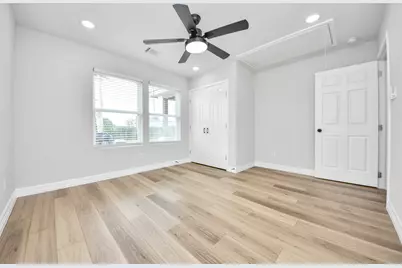7605 Avenue C, Houston, TX 77012 - Photo 15