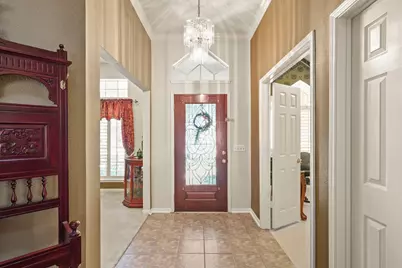 7310 Whistle Court, Sugar Land, TX 77479 - Photo 5