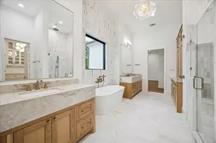 830 Azalea St, Houston, TX 77018 - Photo 19