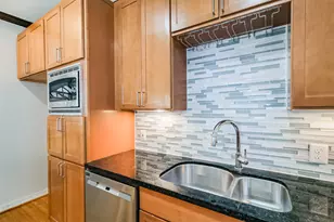 2364 Arlington St, Houston, TX 77008 - Photo 21