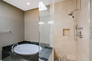 2364 Arlington St, Houston, TX 77008 - Photo 29