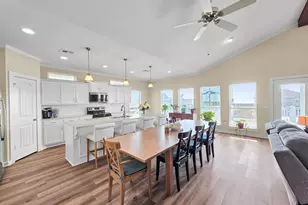 353 Atkinson St, Crystal Beach, TX 77650 - Photo 19