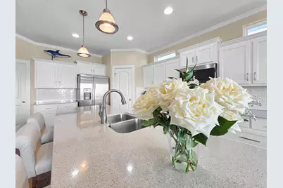 353 Atkinson Street, Crystal Beach, TX 77650 - Photo 21