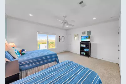 353 Atkinson Street, Crystal Beach, TX 77650 - Photo 33