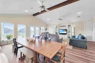 353 Atkinson St, Crystal Beach, TX 77650 - Photo 23