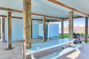 353 Atkinson St, Crystal Beach, TX 77650 - Photo 11