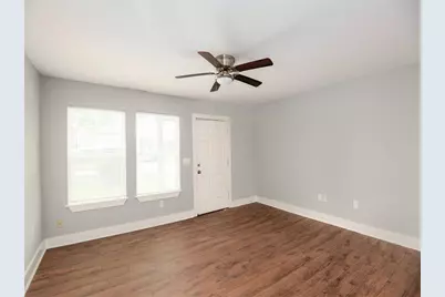 7815 Jester Street, Houston, TX 77051 - Photo 5