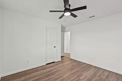 426 County Road 243, Angleton, TX 77515 - Photo 13