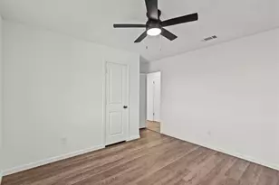 426 County Rd 243, Angleton, TX 77515 - Photo 13