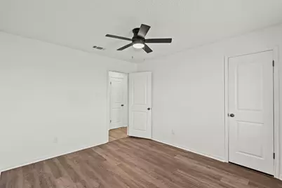 426 County Road 243, Angleton, TX 77515 - Photo 17