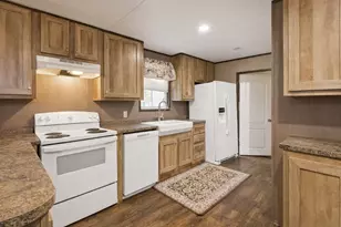 191 County Rd 3376, Cleveland, TX 77327 - Photo 3