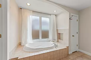 2209 Portsmouth St, Houston, TX 77098 - Photo 19