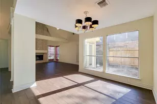 6215 Francis Marion Dr, Houston, TX 77091 - Photo 5