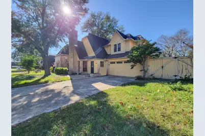 6215 Francis Marion Drive, Houston, TX 77091 - Photo 15