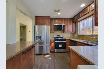 6215 Francis Marion Drive, Houston, TX 77091 - Photo 1