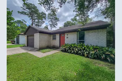 18 N Wavy Oak Circle, The Woodlands, TX 77381 - Photo 1