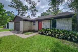 18 N Wavy Oak Cir, The Woodlands, TX 77381 - Photo 1