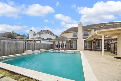 7915 Huddersfield Court, Spring, TX 77379 - Photo 9