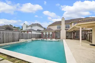 7915 Huddersfield Ct, Spring, TX 77379 - Photo 9