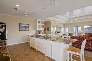 3125 James, Crystal Beach, TX 77650 - Photo 17