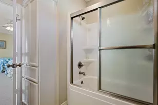 3125 James, Crystal Beach, TX 77650 - Photo 29