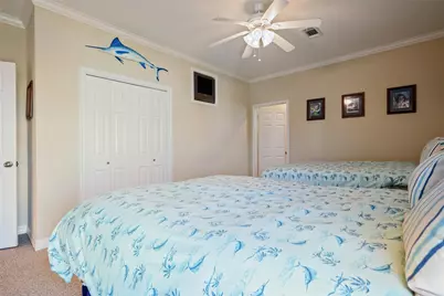 3125 James, Crystal Beach, TX 77650 - Photo 35