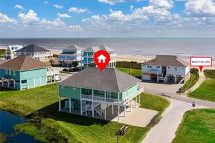 3125 James, Crystal Beach, TX 77650 - Photo 3