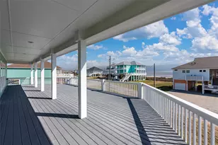 3125 James, Crystal Beach, TX 77650 - Photo 9