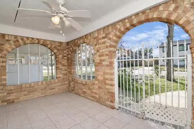 1433 Scharpe Street, Houston, TX 77023 - Photo 3