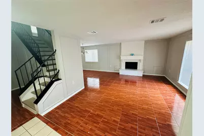 44 Yewleaf Road, The Woodlands, TX 77381 - Photo 5