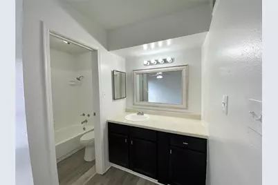 7200 W T C Jester Blvd, Unit 2502 Boulevard #2502, Houston, TX 77088 - Photo 11