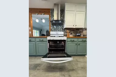 3006 Sugar Wood Drive, League City, TX 77573 - Photo 11