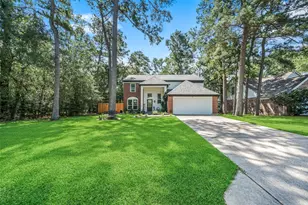 3 E Stony Bridge Cir, The Woodlands, TX 77381 - Photo 3