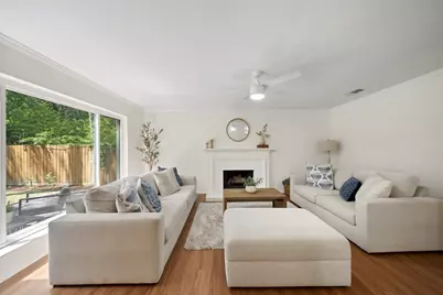 3 E Stony Bridge Circle, The Woodlands, TX 77381 - Photo 19
