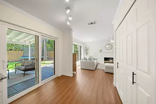 3 E Stony Bridge Cir, The Woodlands, TX 77381 - Photo 17