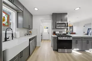 2211 Hickory Creek Dr, Kingwood, TX 77339 - Photo 11