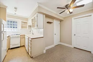 4207 Drake St, Houston, TX 77005 - Photo 9