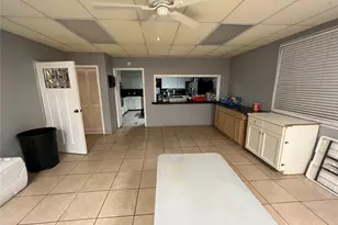 1102 75th St, Houston, TX 77011 - Photo 13