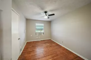 4114 Dacca Dr, Houston, TX 77047 - Photo 11