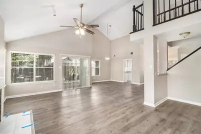 5115 Shady Gardens Drive, Houston, TX 77339 - Photo 5