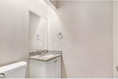 5115 Shady Gardens Drive, Houston, TX 77339 - Photo 9