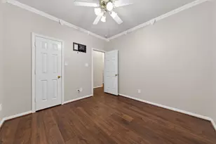 727 N Elder Grove Dr, Pearland, TX 77584 - Photo 29