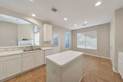 727 N Elder Grove Drive, Pearland, TX 77584 - Photo 11