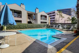 2025 Augusta Dr, Houston, TX 77057 - Photo 15