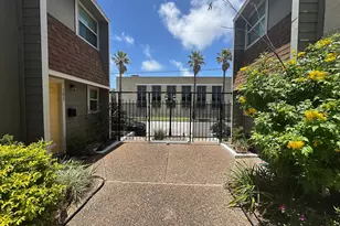 424 15th St, Galveston, TX 77550 - Photo 3