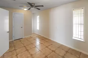 10322 Nold Dr, Houston, TX 77016 - Photo 11