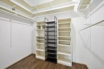 2400 N Braeswood Boulevard #301, Houston, TX 77030 - Photo 11