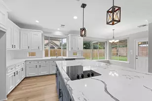 3207 Scenic Elm St, Houston, TX 77059 - Photo 13