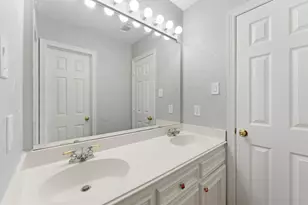 3207 Scenic Elm St, Houston, TX 77059 - Photo 33