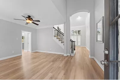 3207 Scenic Elm Street, Houston, TX 77059 - Photo 5